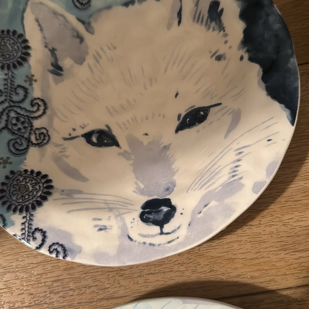 Anthropologie winter friends canapé plates. Set of 4 - Picture 3 of 4